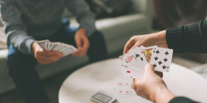 Hãy linh hoạt và tự tin khi cầm trong tay ba đôi thông